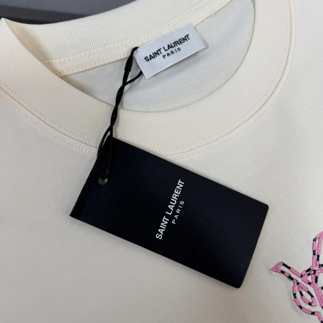 85💰 C⭐️YSL 26 New Arrival T ～ Same Style～ Premium ！ logo ，Premium ， ， ， 🔥 ， ， ， ， ， ， ！！ ：Black Size：XS S M L（OS ）